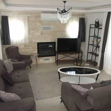 Sultan 4*